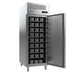 https://donbar.es/wp-content/uploads/2019/05/Armario-Refrigeracion-para-Pasteleria-800x600-Acero-Inoxidable-1-Puerta-Opaca-6-Estantes-785-Litros-Gama-900L-796x960x2130h-mm-AGB901-Inrfdriddco.jpg