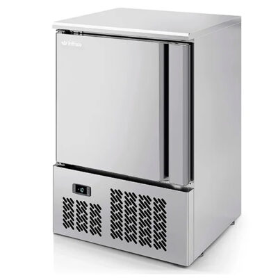 https://donbar.es/wp-content/uploads/2019/05/Escarchador-de-Copas-de-Congelacion-Acero-Inoxidable-1-puerta-de-Cristal-95-Litros-1-Estante-Gama-ESC-570x600x850h-mm-ESC-50-Infrico.jpg