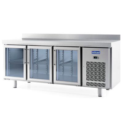 https://donbar.es/wp-content/uploads/2019/05/Mesa-Refrigerada-Acero-Inoxidable-3-Puertas-de-Cristal-3-Estantes-400-Litros-Gama-600-1960x600x850h-mm-IM603PCR-Infrico.jpg