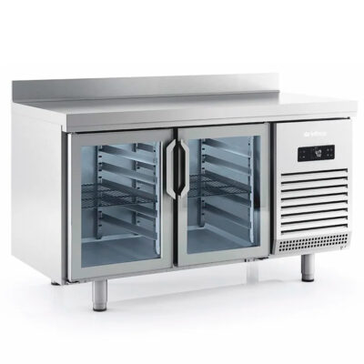 https://donbar.es/wp-content/uploads/2019/05/Mesa-Refrigerada-de-Acero-Inoxidable-2-Puertas-de-Cristal-2-Estantes-250-Litros-Gama-600-1468x600x850h-mm-BMPP-1500-CR-Infrico.jpg