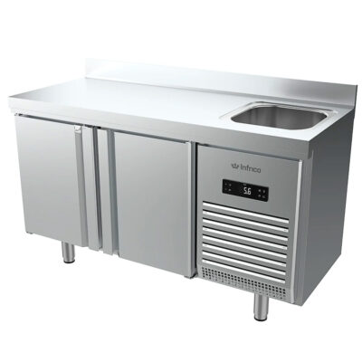 https://donbar.es/wp-content/uploads/2019/05/Mesa-Refrigerada-de-Acero-Inoxidable-con-Fregadero-2-Puertas-de-Cristal-2-Estantes-250-Litros-Gama-600-1468x600x850h-mm-BMPPF-1500-II-Infrico.jpg