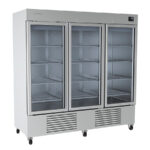 https://donbar.es/wp-content/uploads/2020/08/Armario-Expositor-de-Refrigeracion-Acero-Inoxidable-3-Puertas-de-Cristal-12-Estantes-1886-Litros-Gama-AN-GN-2-1-2081x796x2112h-mm-AN-67-CR-Infrico.jpg