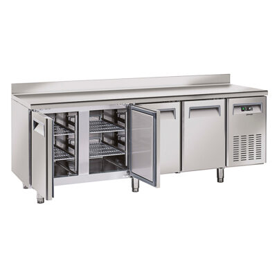 Mesa-Refrigerada-de-Ingredientes-4-Puertas-8-Estantes-345-Litros-2250x700x850h-mm-CTARD4P-Casselin