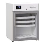 https://donbar.es/wp-content/uploads/2024/11/Armario-Expositor-Refrigerado-141-Litros-1-Puerta-de-Cristal-3-Estantes-Gama-Lab-CARE-600x680x824h-mm-LER16G-INFRICO.jpg