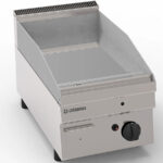 https://donbar.es/wp-content/uploads/2025/01/Fry-Top-a-Gas-Placa-Lisa-Cromo-Duro-Sobremesa-Gama-K60-350x600x300h-mm-T6FTC35G-INFRICO.jpg