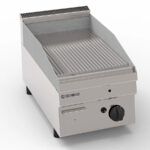 https://donbar.es/wp-content/uploads/2025/01/Fry-Top-a-Gas-Placa-Ranurada-Cromo-Duro-Sobremesa-Gama-K60-350x600x300h-mm-T6FTR35G-INFRICO.jpg