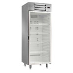 https://donbar.es/wp-content/uploads/2025/06/Armario-Expositor-Refrigerado-Vertical-1-Puerta-Cristal-Acero-Inoxidable-4-Estantes-511-Litros-Gama-PLUS-INOX-750x720x1995h-mm-A6MCP-HorekuVVs.jpg