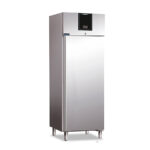 https://donbar.es/wp-content/uploads/2025/06/Armario-Refrigerado-Vertical-1-Puerta-Opaca-3-Estantes-514-Litros-680x875x2090h-mm-KAXF710-P-Horekus.jpg