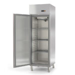 https://donbar.es/wp-content/uploads/2025/06/Armario-Refrigerado-Vertical-Puerta-Opaca-3-Estantes-GN-2-1-645-Litros-Gama-SNACK-660x850x2130h-mm-AGA1-70-P-Horekusf.jpg