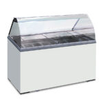 https://donbar.es/wp-content/uploads/2025/06/Vitrina-Expositora-para-Helados-2-Puertas-de-Cristal-381-Litros-5-Estantes-1305x635x1240h-mm-KICE7-Horekusd.jpg