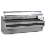 https://donbar.es/wp-content/uploads/2025/11/Vitrina-Expositora-Refrigerada-con-Reserva-para-Carniceria-y-Charcuteria-Cristal-Curvo-Evaporador-Estatico-Serie-VESPER-VE-9-C-2465x940x1235h-mm-VE-9-25-C-Docriluc-1.jpg