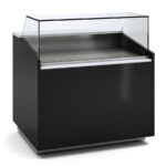 https://donbar.es/wp-content/uploads/2025/11/Vitrina-Expositora-Refrigerada-con-Reserva-para-Carniceria-y-Charcuteria-Cristal-Recto-Evaporador-Ventilado-Serie-VALORIAN-VEG-10-1025x1000x1085h-mm-VEG-10-10-TFddDocriluc-v.jpg