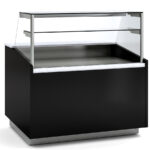 https://donbar.es/wp-content/uploads/2025/11/Vitrina-Expositora-Refrigerada-con-Reserva-para-Carniceria-y-Charcuteria-Cristal-Recto-Evaporador-Ventilado-Serie-VALORIAN-VEGPC-10-1265x1000x1290h-mm-VEGPC-10-13-TF-Docriluc.jpg