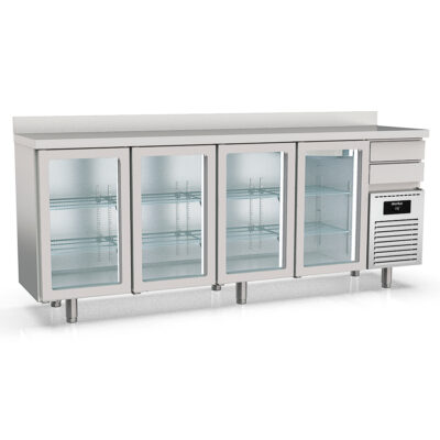 https://donbar.es/wp-content/uploads/2025/12/Frente-Mostrador-Refrigerado-Acero-Inoxidable-4-Puertas-de-Cristal-684-Litros-Serie-SOLARE-2545x600x1040h-mm-MFRV-250-Docriluc.jpg