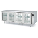 https://donbar.es/wp-content/uploads/2025/12/Mesa-Refrigerada-Acero-Inoxidable-4-Puertas-de-Cristal-4-Estantes-761-Litros-Serie-ILUMIA-2545x800x850h-mm-MPRV-250-Docriluc.jpg