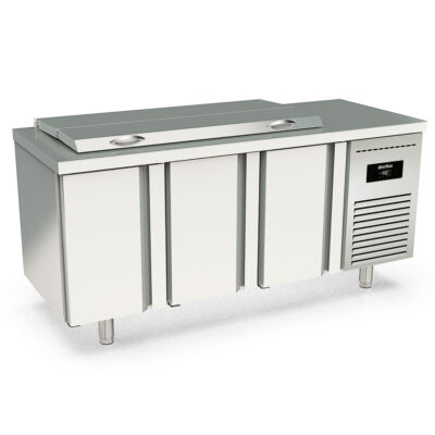 https://donbar.es/wp-content/uploads/2025/12/Mesa-Refrigerada-para-Ingredientes-21-Cubetas-GN-1-4-3-Puertas-Opacas-3-Estantes-399-Litros-Serie-ARGENTUM-1795x700x850h-mm-MSSR-200-Docriluc.jpg