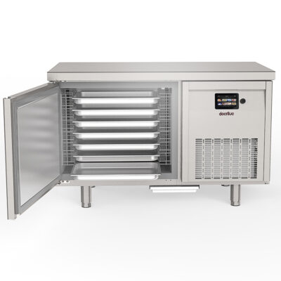 https://donbar.es/wp-content/uploads/2026/01/Abatidor-de-Temperatura-7-Bandejas-GN-1-1-40-Serie-DA7N-1350x700x850h-mm-DA7N-H-Docriluc.jpg