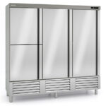 https://donbar.es/wp-content/uploads/2026/01/Armario-de-Refrigeracion-Acero-Inoxidable-4-Puertas-Opacas-1852-Litros-15-Estantes-Serie-NIMBUS-2160x745x2035h-mm-CASR-210-4-Docriluc.jpg