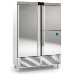 https://donbar.es/wp-content/uploads/2026/01/Armario-de-Refrigeracion-y-Congelacion-Acero-Inoxidable-3-Puertas-Opacas-1165-Litros-5-Estantes-Serie-NIMBUS-2160x745x1350h-mm-CASM-140-3-Docriluc.jpg