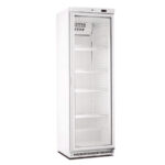 https://donbar.es/wp-content/uploads/2026/02/Armario-Expositor-Refrigerado-Blanco-1-Puerta-de-Cristal-4-Estantes-308-Litros-590x645x1860-h-mm-CSB-ARV-430-PV-B-CISABA.jpg