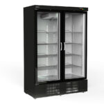 https://donbar.es/wp-content/uploads/2026/02/Armario-Expositor-Refrigerado-Negro-2-Puertas-de-Cristal-1201-Litros-8-Estantes-Serie-DEBR-1370x735x2055h-mm-DEBR-1302-Docriluc.jpg