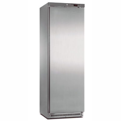 https://donbar.es/wp-content/uploads/2026/02/Armario-Refrigerado-Acero-Inoxidable-1-Puerta-Opaca-4-Estantes-308-Litros-590x645x1860-h-mm-CSB-ARV-430-PO-INOX-CISABA.jpg
