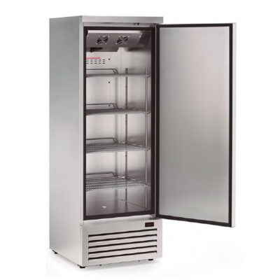 https://donbar.es/wp-content/uploads/2026/02/Armario-Refrigerado-Acero-Inoxidable-1-Puerta-Opaca-4-Estantes-343-Litros-695x735x2000h-mm-CSB-ARM070-PO-INOX-CISABA.jpg