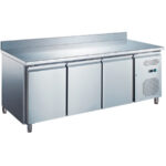 https://donbar.es/wp-content/uploads/2026/03/Mesa-Refrigerada-Acero-Inoxidable-3-Puertas-Opacas-500-Litros-3-Estantes-1795x700x850-h-mm-GF054-GASFRIT.jpg