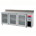 https://donbar.es/wp-content/uploads/2026/03/Mesa-Refrigerada-Acero-Inoxidable-3-Puertas-de-Cristal-3-Estantes-2000x600x950h-mm-GFH117-GASFRIT.jpg