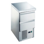 https://donbar.es/wp-content/uploads/2026/03/Mesa-Refrigerada-Acero-Inoxidable-para-Ingredientes-2-Cajones-108-Litros-450x700x875h-mm-GF803-GASFRIT.jpg