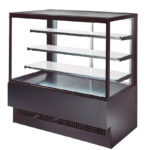 https://donbar.es/wp-content/uploads/2026/03/Vitrina-Expositora-Neutra-para-Pasteleria-Cristal-Recto-221-Litros-3-Estantes-905x763x849h-mm-CSB-EVOK90N-CISABAr.jpg