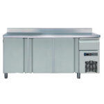 https://donbar.es/wp-content/uploads/2026/04/Frente-Mostrador-Acero-Inoxidable-3-Puertas-Opacas-3-Estantes-470-Litros-Gama-600-2025x600x1045h-mm-AR-21H-EUTRON.jpg