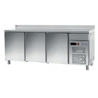 https://donbar.es/wp-content/uploads/2026/04/Frente-Mostrador-Acero-Inoxidable-3-Puertas-Opacas-3-Estantes-520-Litros-Gama-600-2017x600x1050h-mm-FBR-200-EUTRON.jpg