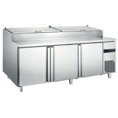 https://donbar.es/wp-content/uploads/2026/04/Mesa-Refrigerada-para-Ingredientes-3-Puertas-Opacas-3-Estantes-567-Litros-Gama-800-2020x800x1085h-mm-SH3000-800-EUTRON.jpg