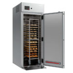 https://donbar.es/wp-content/uploads/2026/07/Armario-de-Fermentacion-Acero-Inoxidable-1-Puerta-Opaca-1224-Litros-Gama-FCR1P-876x1090x2414h-mm-FCR1P-Infrico.jpg