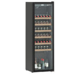 https://donbar.es/wp-content/uploads/2026/09/Armario-Expositor-Refrigerado-para-Vinos-en-Negro-1-Puerta-de-Cristal-5-Estantes-90-Botellas-350-Litros-Gama-EVV-600x680x1844h-mm-EVV90B-Infrico.jpg