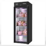 https://donbar.es/wp-content/uploads/2026/09/Armario-Maduracion-de-Carne-Dry-Aging-Negro-1-Puerta-de-Cristal-3-Estantes-340-Litros-Gama-AC-600x656x1645h-mm-AC-280-MDAB-Infrico.jpg