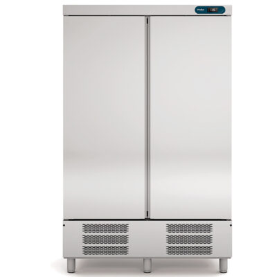 https://donbar.es/wp-content/uploads/2026/09/Armario-Refrigerado-Acero-Inoxidable-2-Puertas-Opacas-9-Estantes-1201-Litros-Gama-ERC-1300-1370x730x2160h-mm-ERCS-1302-2-Docriluc.jpg