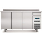 https://donbar.es/wp-content/uploads/2026/09/Frente-Mostrador-Refrigerado-Acero-Inoxidable-3-Puertas-Opacas-6-Estantes-504-Litros-Gama-ERFS-2020x600x1040h-mm-ERFS-200-Docriluc.jpg