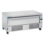 https://donbar.es/wp-content/uploads/2026/09/Mesa-Baja-Doble-Temperatura-Acero-Inoxidable-1-Cajon-116-Litros-3-Cubetas-GN-1-1-Gama-DTCF-1230x700x865h-mm-DTCF-120-Infrico.jpg