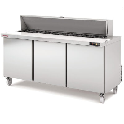 Mesa-Refrigerada-para-Preparación-Acero-Inoxidable-18-Cubetas-GN1-6--100---3-Puertas-Opacas-6-Estantes-500-Litros-Gama-US-RANGE-DSDT-1837x805x1175h-mm-DSDT-72-18-Docriluc