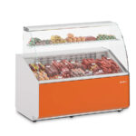 https://donbar.es/wp-content/uploads/2026/10/Vitrina-Expositora-Refrigerada-para-Carniceria-y-Charcuteria-con-Reserva-Cristal-Curvo-262-Litros-Frio-Estatico-Gama-JULIET-1280x979x1323h-mm-VJU-12-C-INFRICO.jpg